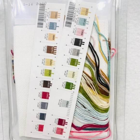 Dimensions Gold Collection "Stacked Tea Cups" - 5" x 7" - New/Sealed (2020) - Picture 6 of 6